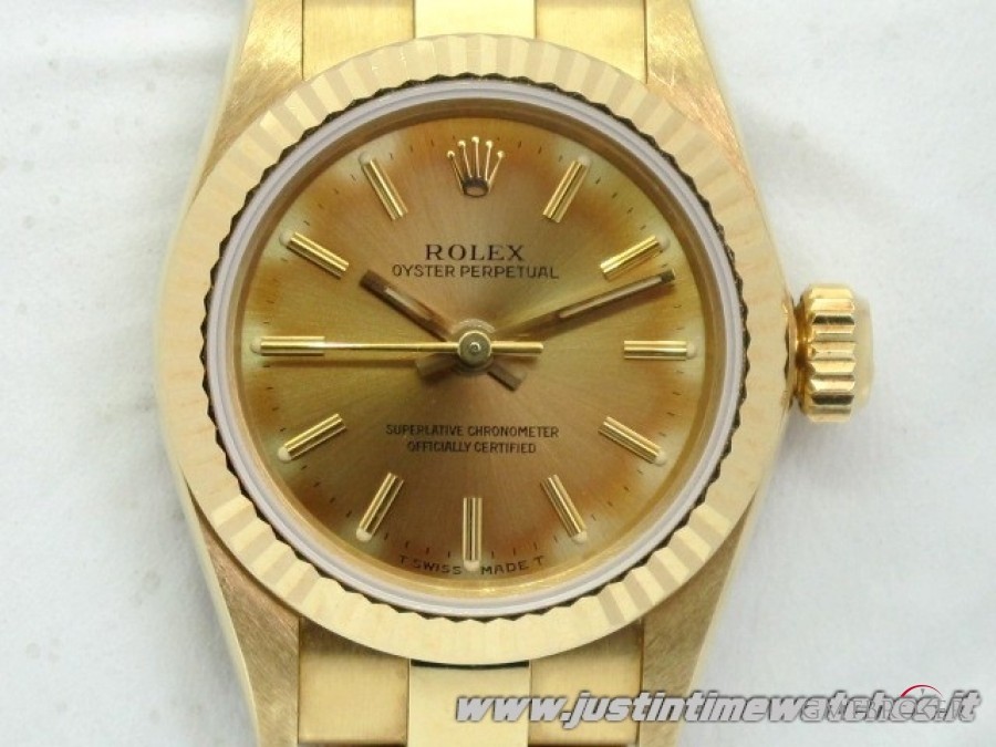 Rolex Oyster Perpetual 67198 Lady 26mm 18K 67198 467765