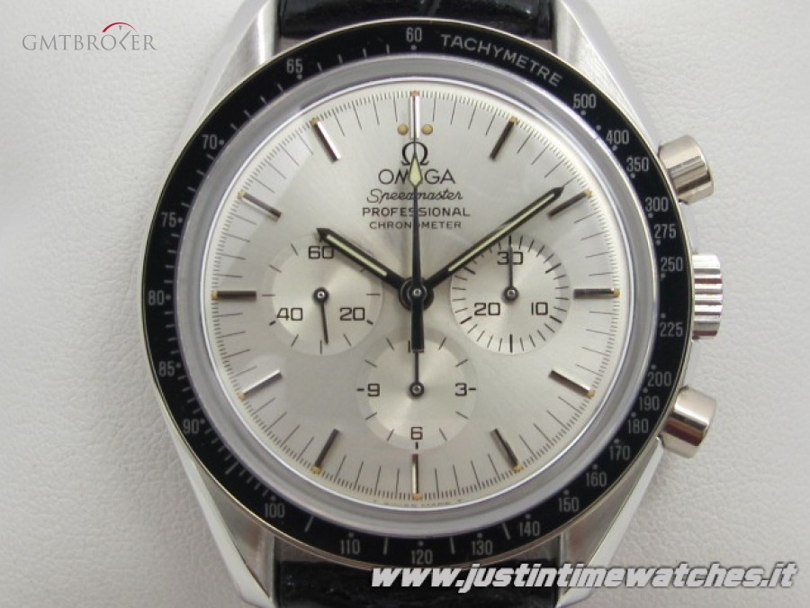 white gold speedmaster