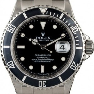 Rolex Submariner 16610 with Serial Engraved Rehaut Rehaut 834463