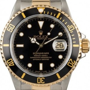 Rolex PreOwned  Submariner 16613 Two Tone Diving Watch 16613 843391