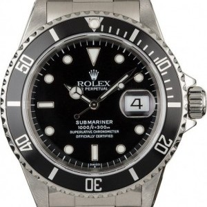 Rolex Pre-Owned  Submariner 16610 Luminous Luminous 849422