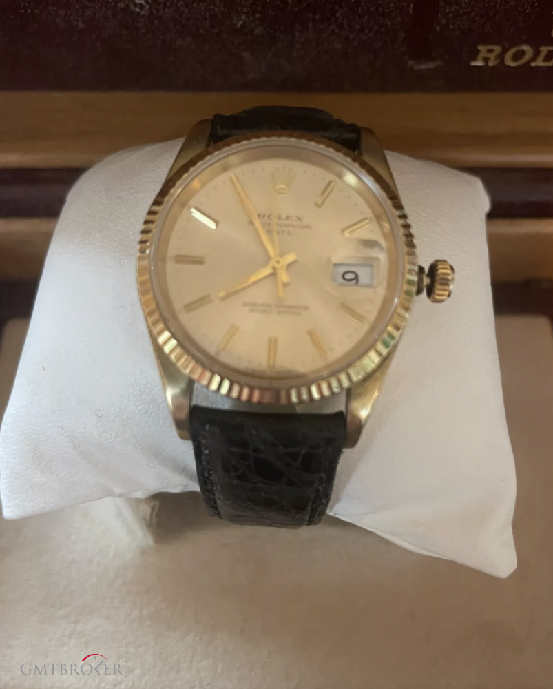 Rolex Rolex Oyster Perpetual Date Alitalia 15238 921673