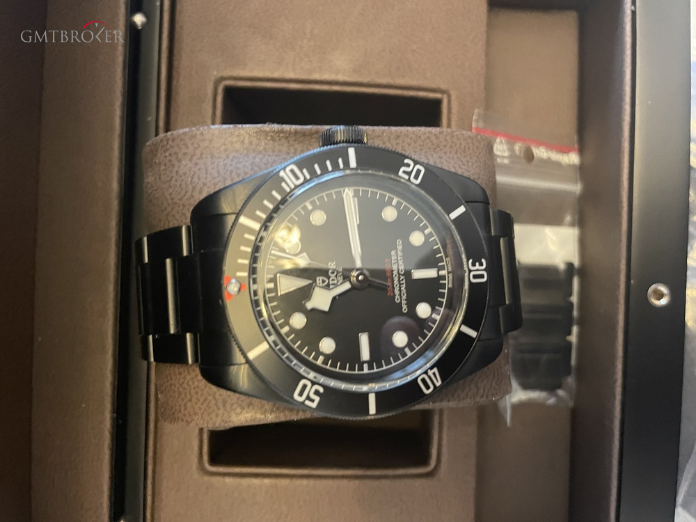 Tudor Black Bay Dark 79230DK 921510