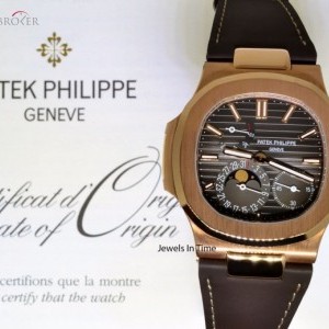 Patek Philippe Nautilus 18k Rose Gold Mens Watch BoxPapers 5712R- 5712R-001 438045