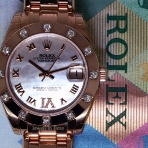 Rolex Pearlmaster 18k Rose Gold  Diamonds MOP 34mm BoxPa 81315 427379