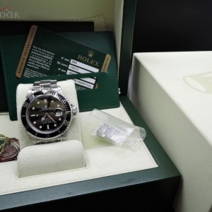 Rolex Submariner 16610 Random Serial With Box And Paper 16610 573091