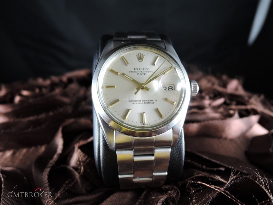 Rolex Oyster Date 1500 Original Silver Dial With Gold Ma 1500 228117