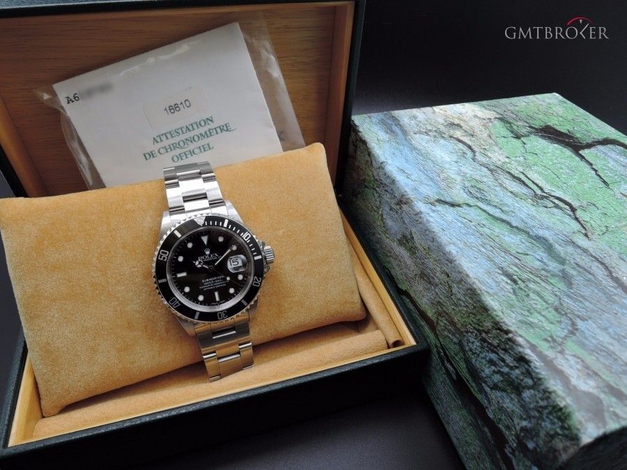 Rolex Submariner 16610 Black Dial Black Bezel With Box A 16610 487757