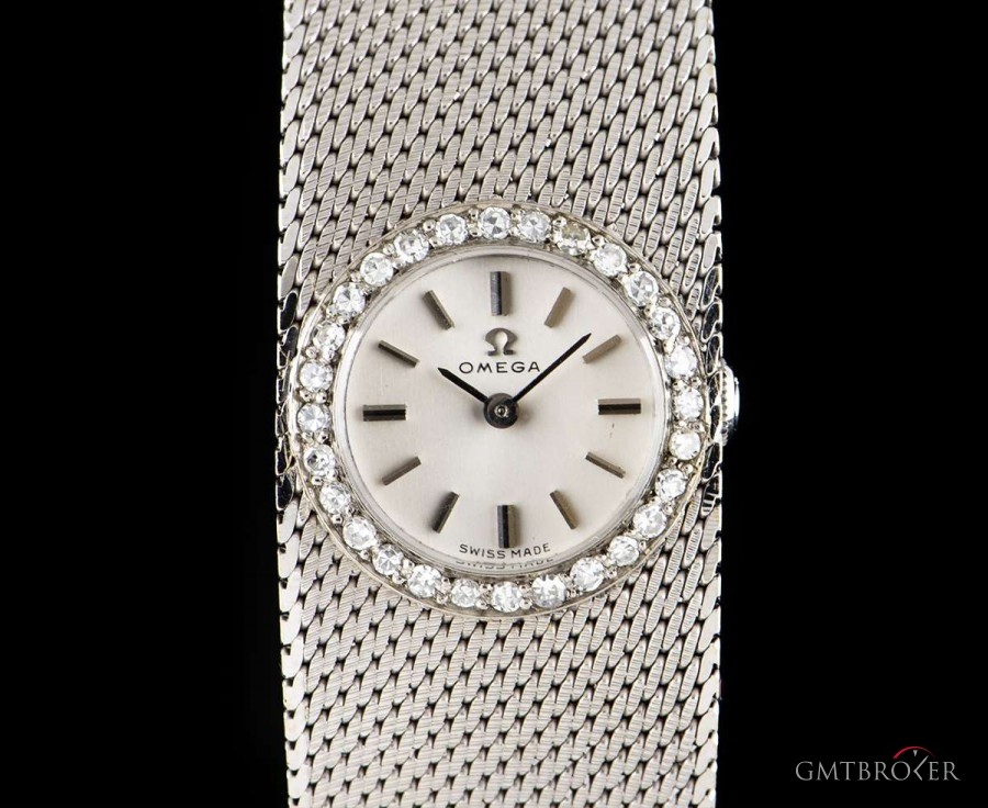 Omega Unworn Diamond Set Vintage NOS Ladies Cocktail Wat 7174 810158
