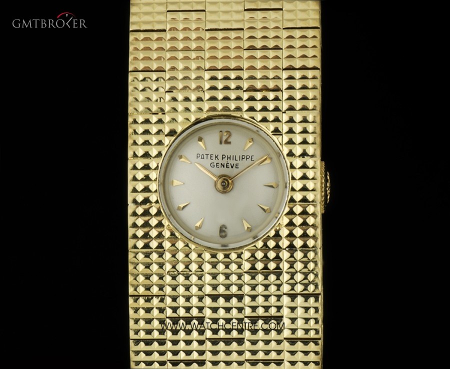 Patek Philippe 18k Yellow Gold Silver Dial Vintage Ladies Watch 3 3205/37 229315