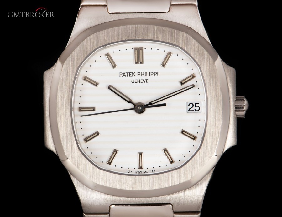 Patek Philippe Rare Nautilus Mid-Size 18k White Gold White Dial B 3900G/001 841926