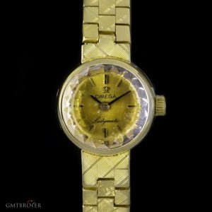 Omega Ladymatic Vintage Ladies 18k Yellow Gold Champagne nessuna 843640