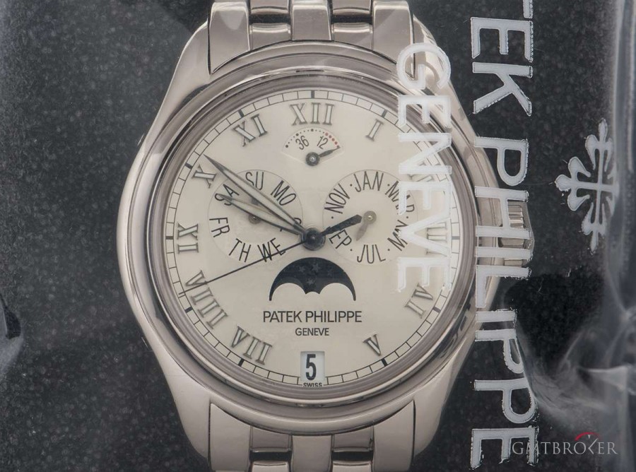 Patek Philippe Annual Calendar Gents 18k White Gold Silver Dial B 5036/1G-017 842843