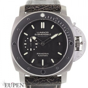 Panerai Luminor Submersible 19503 Days Automatic PAM00389 838348